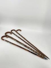 * 4 x WALKING STICK WALKING STICK ALPINE HIKING VINTAGE GERMANY AUSTRIA