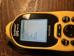 Earthmate GPS PN-20 Bright Color-Screen GPS Tested works Needs Battery