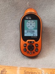 Delorme Earthmate PN-40 Color Screen Handheld Navigation Color Screen Tested