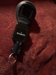 Suunto Underwater Compass With 29″ Strong Retractor With Plastic Lock Finland
