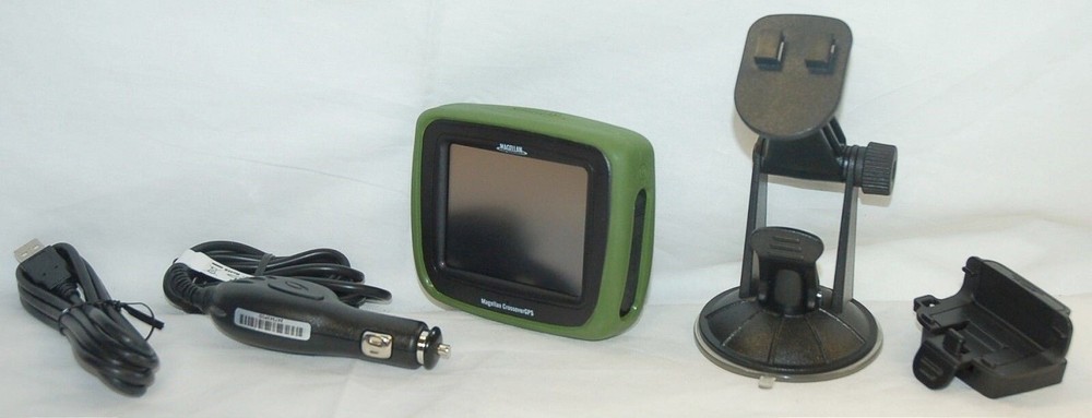 Magellan Crossover 2500t GPS Portable Navigation System 3.5″ Screen hiking ATV