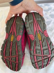 Keen Girls Parker low-top leather sude hiking shoes magenta pink Size 13