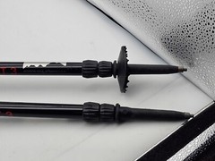 Pair Of 2 Life-Link Variant 3 Anti-shock Trekking Poles 58″ Extendable Austria