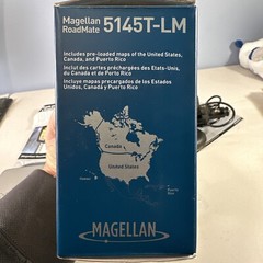 Magellan RoadMate 5145T-LM 5″ GPS Navigation System Bundle