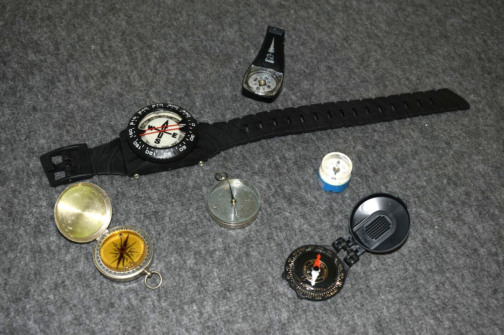 VINTAGE COMPASSES (WILKIE, BRUNTON, RAND) USA/GERMANY/JAPAN -WORKING LOT(6)