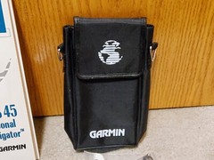 Garmin GPS 45 GPS45 Handheld Personal Navigator Bundle Case Charger Holder