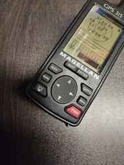 Magellan GPS 315 HandHeld Hiking/Fishing/Geocaching