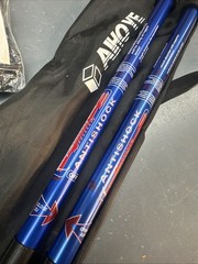 Aihoye Collapsible Lightweight Trekking Poles + Replacemnet Tips Blue