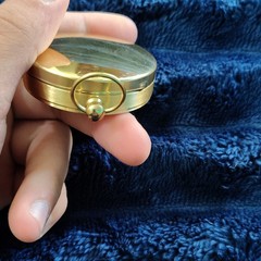 Gold Metal Analog Pocket Compass with Lid Cover, Direction, Hiking