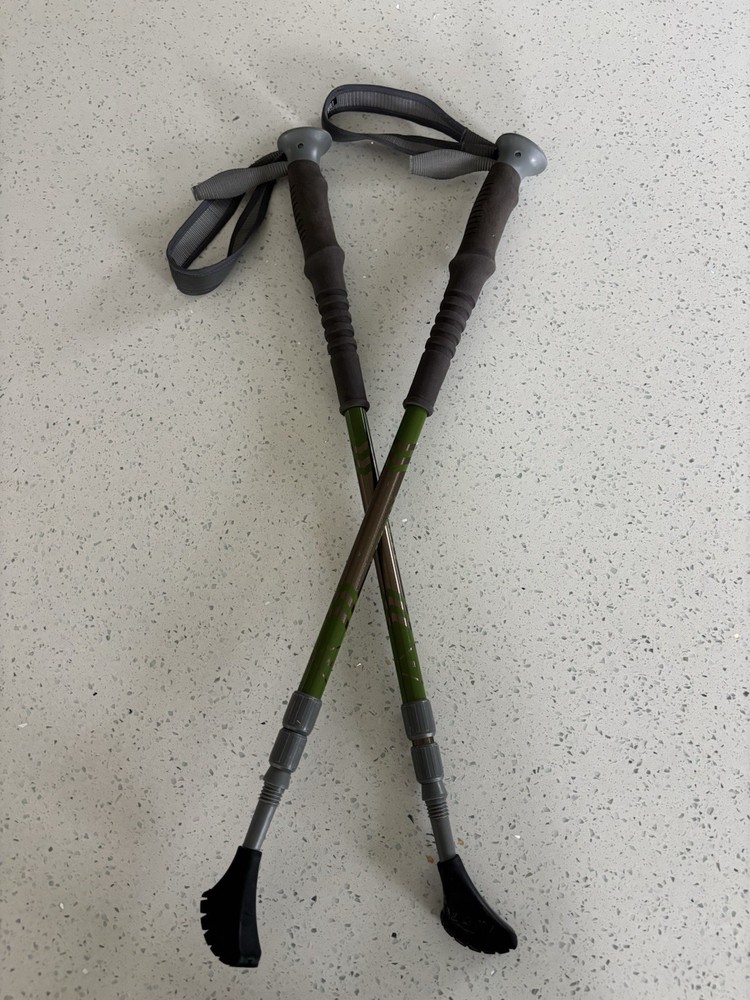 Kelty Trekking Poles 90cm-135cm 35in-54in Alloy w/Leki Tips
