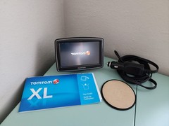 TomTom XL 350 GPS Navigation System Model N14644 Bundle Lot – Tested & Working!
