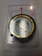 “Coleman” Compass Camping Tool Magnifier Ruler Clear Brass No Batteries Needed