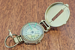 VTG W.F.S Engineers’ Lensatic Compass For Scouts Hunters Fisherman Campers