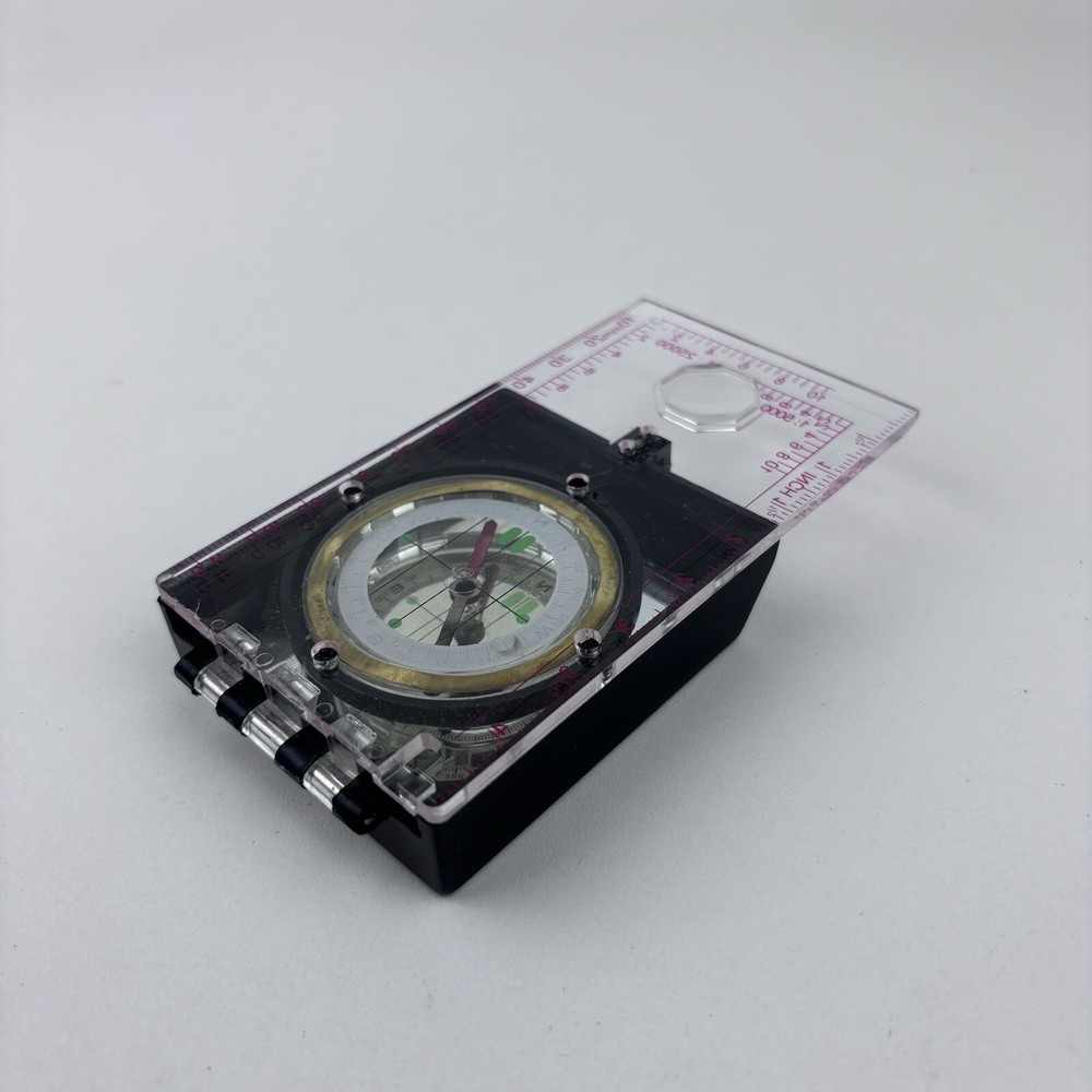Multi functional Compass With Mapping Ruler and Mirror Emergency Kit For Outdoor