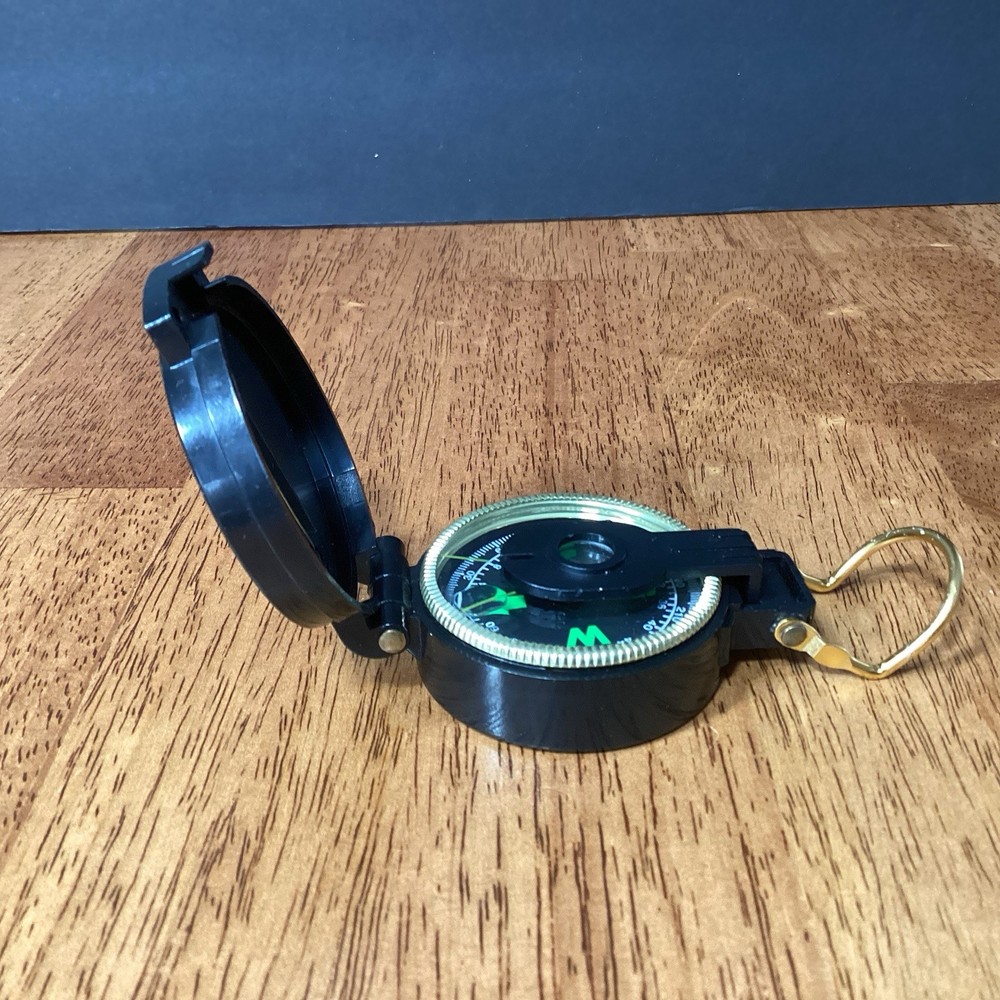 vintage ENGINEER DIRECTIONAL COMPASS folding Japan navigational compact