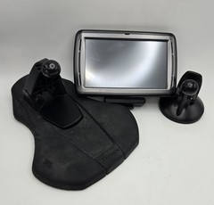 Garmin Nuvi 850 GPS Navigator Bundle with Box, Manuals, 2 mounts, Power Cord