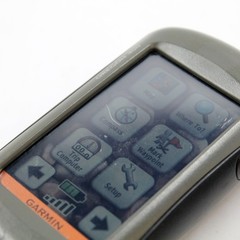 Garmin Oregon 450 Gray 3″ Display Handheld Waterproof GPS Navigation Device