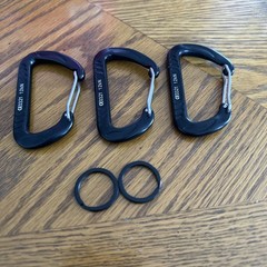 3 Gabbro Carabiner Clips Heavy Duty, |Wiregate Snap, Screw 3.15in Black NEW!!!