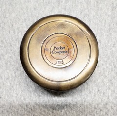 1885 Wanderers Brass Round Pocket Compass With Leather Case Decor Office Study