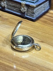 Nautical Collectible Retro Style Compass Decorative Gift Item Brass Finish Compa