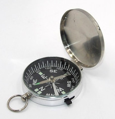 Vintage 1970’s Chrome Locking Pocket Compass Made in Taiwan Works!