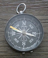 Vintage YCM Japanese Chrome Pocket Compass Black Luminous Dial – Tested