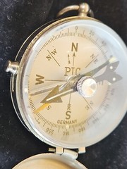 NYMA Vintage PIC military Compass Lock Direction Arrow Made in Germany 9d68
