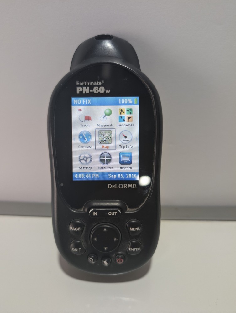 Earthmate PN-60w GPS with 8gb sd card Working Good Condition