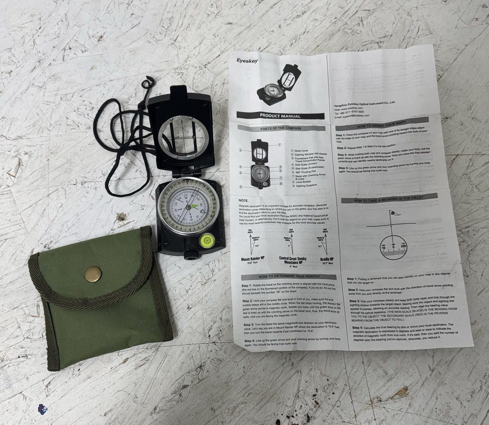 Eyeskey Navigation Compass Great Condition With Manual And Green Case