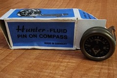 Hunters Clip-On Compas Fluid Filled, Orig Box, Vintage, NOS, German, MINT