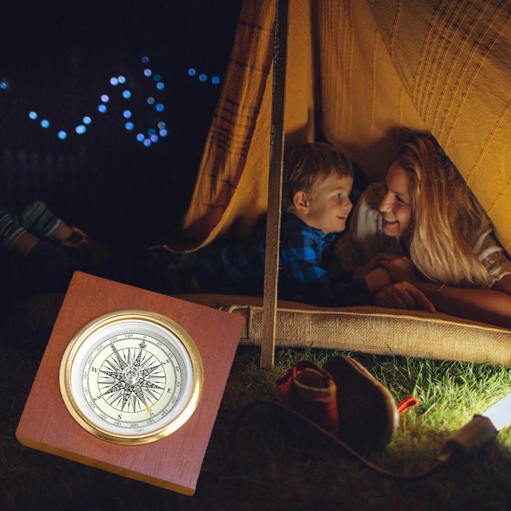 Classic Wooden-Cased Functional Practical Easy-To-Use Vintage Wooden Box Compass