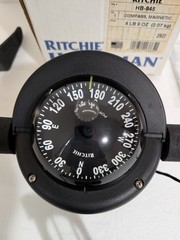 Ritchie Hb-845 Helmsman Steel Boat Compass Bracket Mount Black.