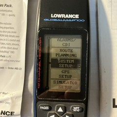 Lowrance GlobalMap 100 Marine Handheld GPS Receiver – Tested, Works.