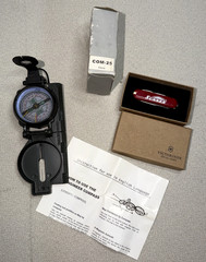 Sunnen Engineer Compass with box /instructions Victorinox Swiss Army Knife