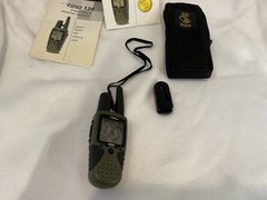Garmin Rino 120 Handheld Hiking GPS Navigator & 2-Way Radio Instr Case Belt Clip