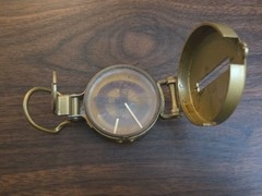 Vintage & Collectible Metal Liquid Filled LENSATIC Precision Pathfinder Compass