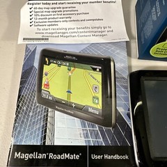 Magellan RoadMate 5145T-LM 5″ GPS Navigation System Bundle