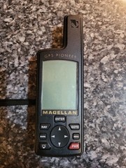 Magellan GPS Pioneer Black Compass LCD Screen Handheld Satellite Navigator Works