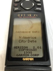 GARMIN GPS 12 XL HANDHELD LOCATION DEVICE TESTED WORKING NEEDS CALIBRATED RETRO