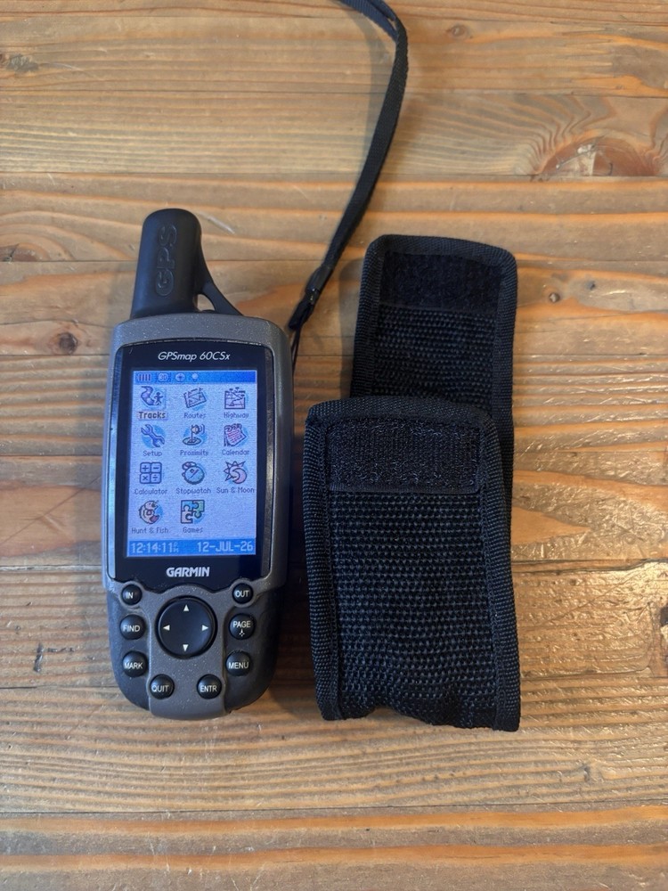 Garmin GPSmap 60CSx Handheld GPS Navigator – Tested Working – With Case Pouch