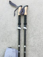 Set of Trekology Folding Trekking Poles 105-120CM Black.. 37A