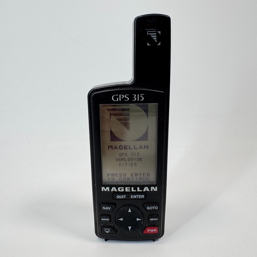 Magellan 315 Portable Navigation GPS Unit – Hunting, Fishing, Hiking – WORKS
