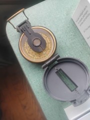 Vintage Engineer Lensatic Precise Compact Compass