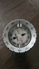 Suunto Underwater Wrist Compass. NO AIR BUBBLES. Clean. Finland. Compass Only