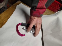 6 1/4 in Large Aluminum Carabiner Snap Hook w Soft Foam Grip