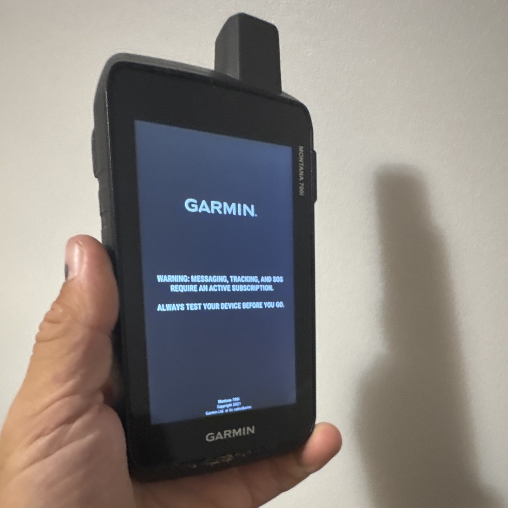 Garmin Montana 700i Handheld Hiking GPS, 5 in Display, Bluetooth, Black