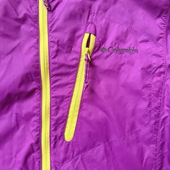 Columbia Lightweight Purple Hiking Windbreaker Jacket with Yellow Zippers