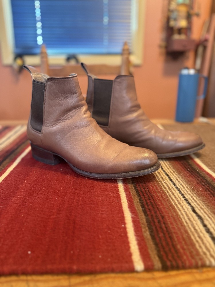 TACOVAS CHELSEA BOOTS – MEN’S SIZE 9 EE