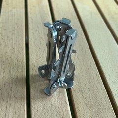 Lightweight 80g Folding Gas Canister Stand for Outdoor For Camping and Travel
