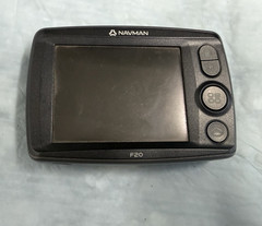 Navman F20 GPS 3.5in Color Backlit Screen USB 15h Battery Black/Gray